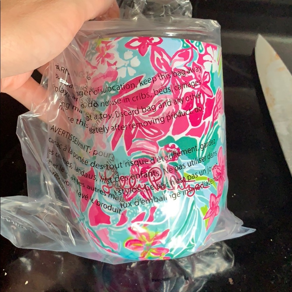Lilly Pulitzer travel wine glass